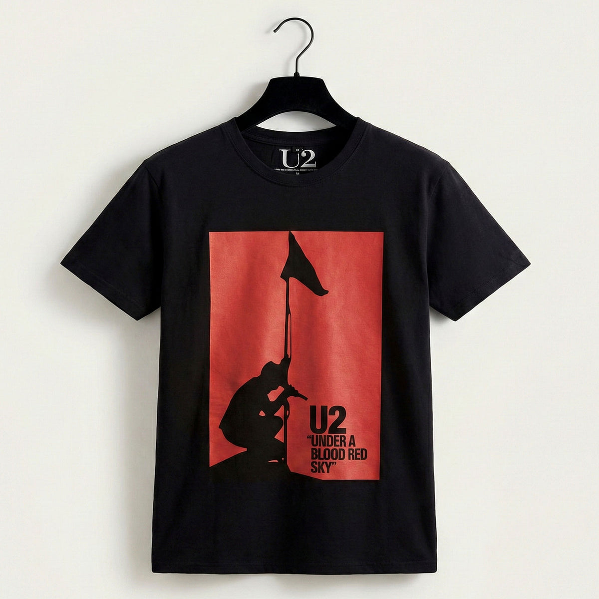 U2 - BLOOD RED SKY - T-shirt en carbone noir